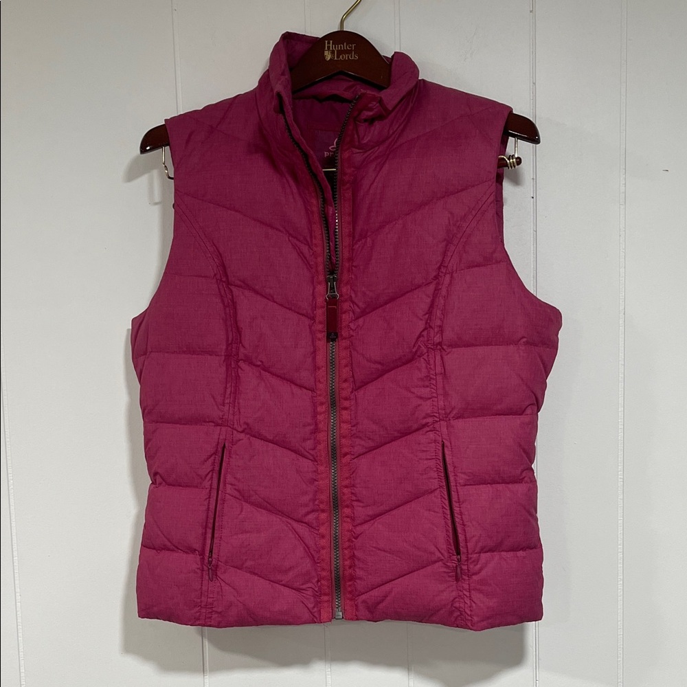 Prana Women’s Fuchsia Quilted Vest • Size M • Lightweight Puffer